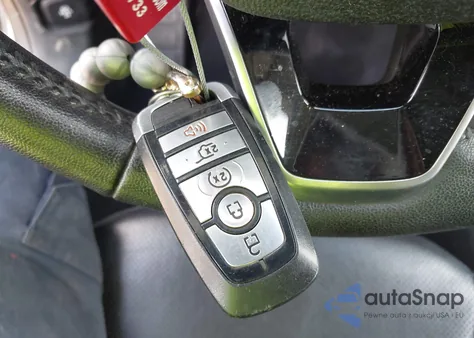 2021 Ford Escape Titanium Hybrid из США, поврежденный, VIN 1FMCU9DZ6MUA59028